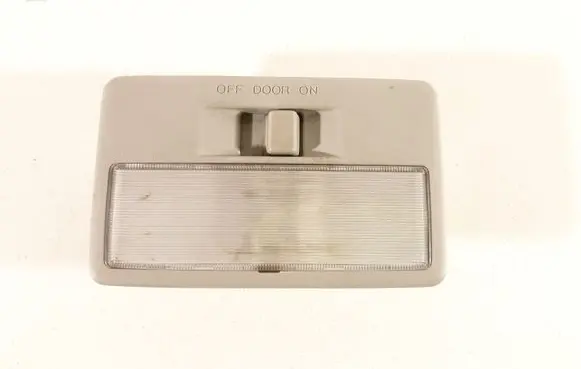 Mazda 3 I Rear seat light 6E22