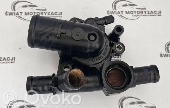 Opel Vivaro Thermostat/thermostat housing 8200907243C