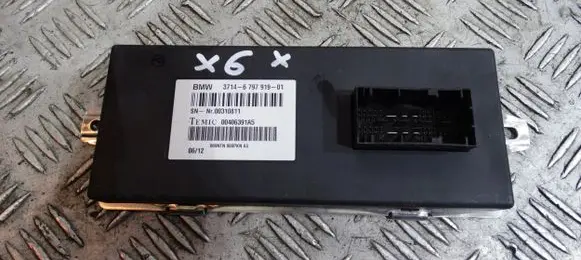 BMW X5 E70 Trunk lid opening control unit 