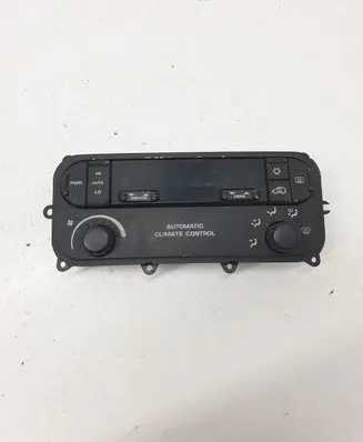 Chrysler Voyager Climate control unit P05127379AA 12239589