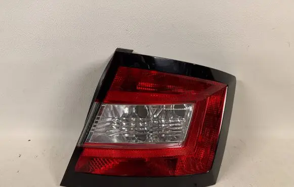 Skoda Fabia Mk3 (NJ) Rear/tail lights 6V6945096