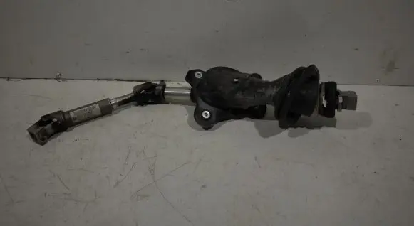 BMW X5 E70 Steering column universal joint 6774110