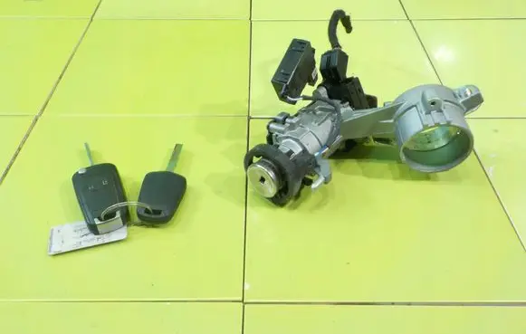 Chevrolet Orlando Ignition lock 13383062 WP288
