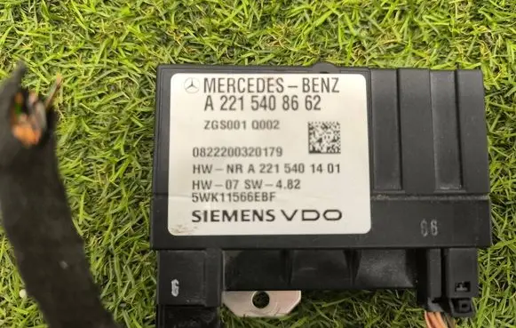 Mercedes-Benz CLS C219 Other control units/modules A2215408662 A2215401401 5WK11566EBF