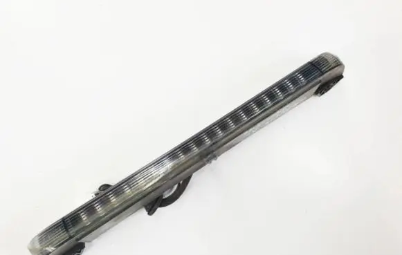 Mitsubishi Grandis Third/center stoplight