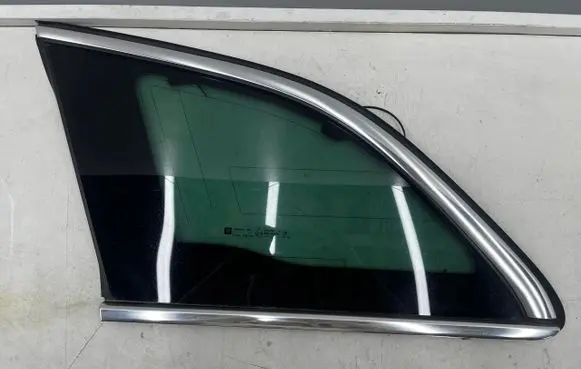 Opel Insignia A Rear side window 13237826