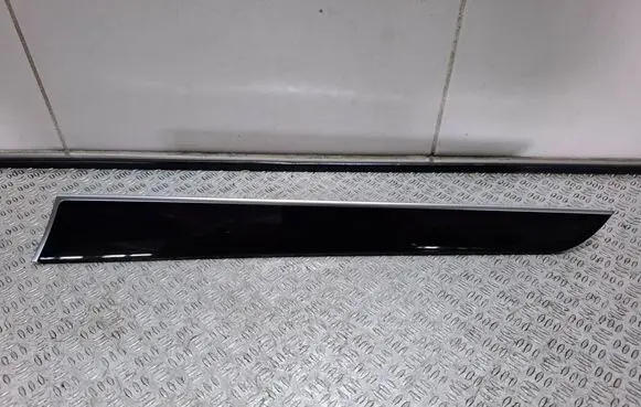 Audi A4 S4 B8 8K Front door trim bar 8K0867410J