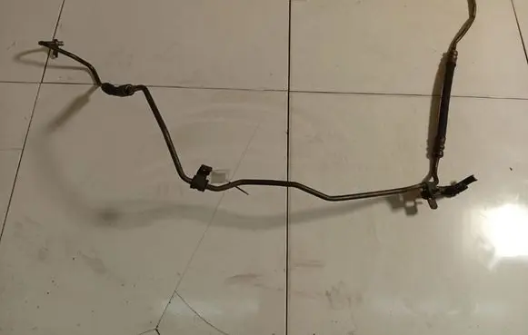 Peugeot 407 Air conditioning (A/C) pipe/hose 