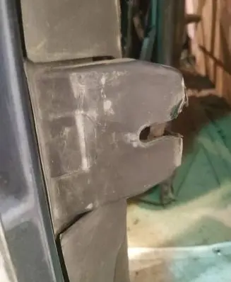 Tailgate/trunk/boot lock/catch/latch