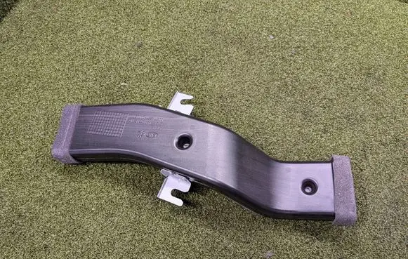 KIA Stonic Air intake duct part 37573H8000