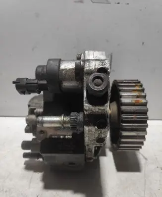 Fuel injection high pressure pump