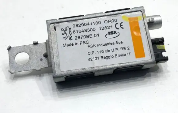 Peugeot 3008 II Sound amplifier 9833140080