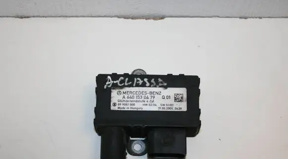 Mercedes-Benz A W169 Glow plug pre-heat relay A6401530479 899087000