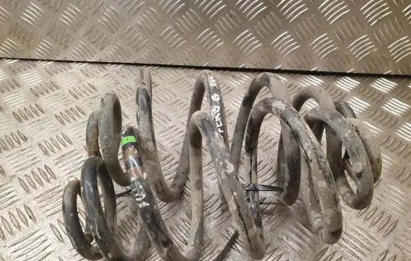 Skoda Superb B5 (3U) Rear coil spring