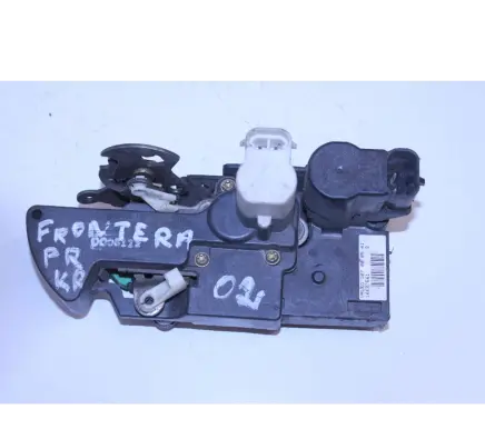 Opel Frontera B Front door lock 16637561