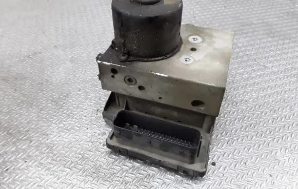 Volkswagen Sharan ABS Pump 7M3907379B 10094703093