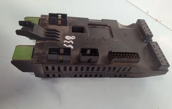 Mercedes-Benz Vito Viano W638 Fuse module A0005400650
