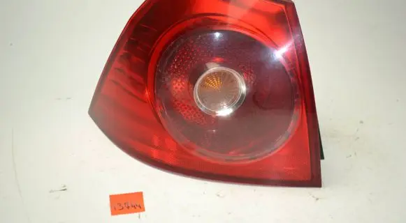 Volkswagen Golf V Rear/tail lights 1K6945093G 89022902