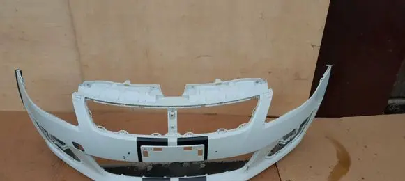 Suzuki Swift II Front bumper 7171160P