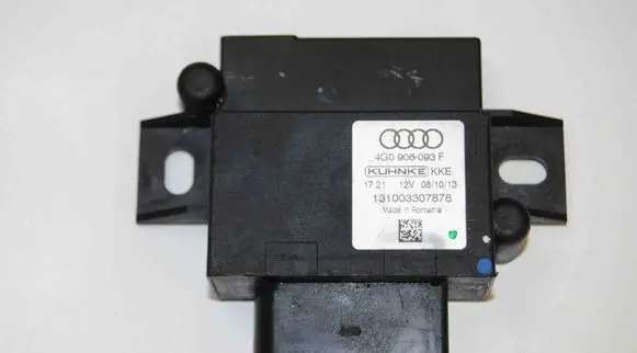 Audi A7 S7 4G Fuel injection pump control unit/module 4G0906093