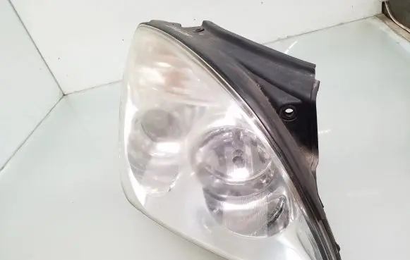KIA Carens II Headlight/headlamp A044936