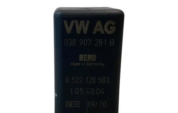 Volkswagen Transporter - Caravelle T5 Glow plug pre-heat relay 038907281B 0522120503