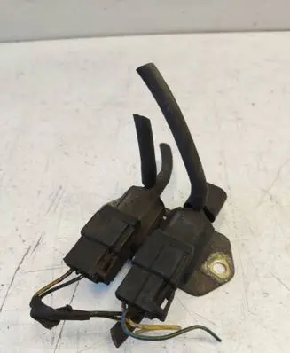 Mitsubishi Pajero Vacuum valve K5T47776 MD142382 6116
