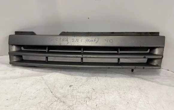 Opel Vectra A Front grill 90306686 90287108