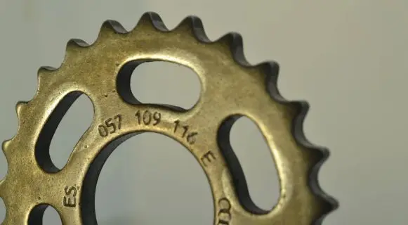 Audi A8 S8 D3 4E Timing chain sprocket 057109116E