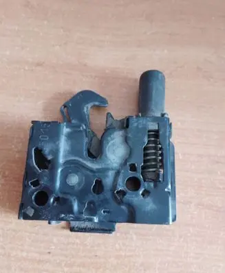 Audi A4 S4 B9 Engine bonnet/hood lock/catch 8W0823509