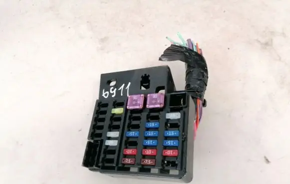 Mazda 3 II Fuse box set