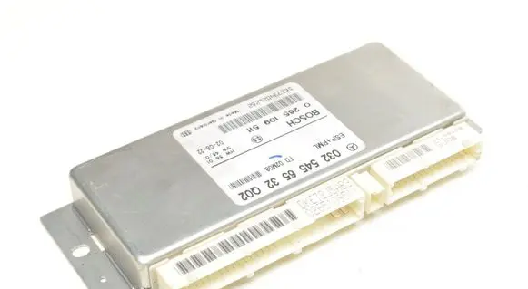 Mercedes-Benz E W211 ESP (stability system) control unit 0325456532