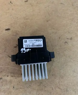 Chevrolet Camaro Heater blower fan relay 13598090