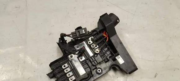 Volvo S90, V90 Fuse module 32200112