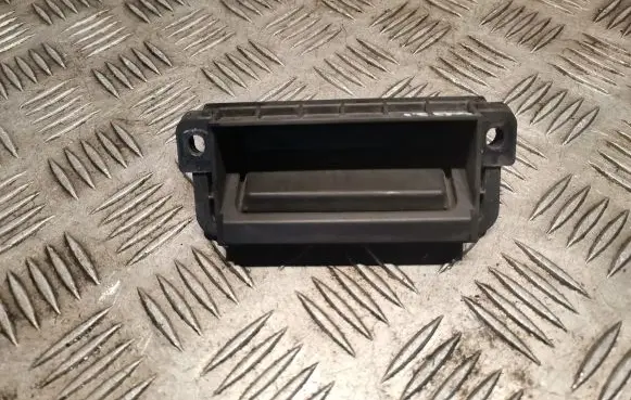 Mercedes-Benz S W221 Tailgate/boot open switch button 2217500893