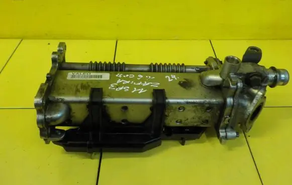 Opel Zafira C EGR valve cooler MM1136G
