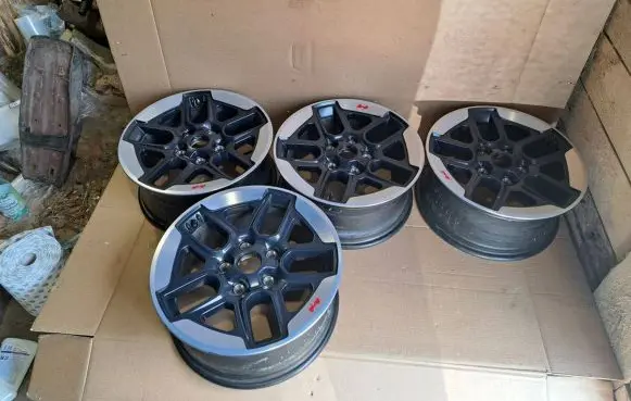 Jeep Wrangler R17 alloy rim 6BZ40TRMAA