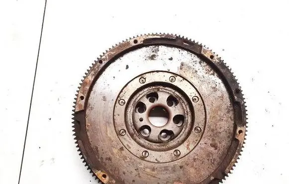 Volkswagen Golf V Flywheel 