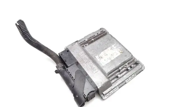 Ford Focus Engine control unit/module 5M5P-12B565-AG 5M5P-14C337-AG 5WP22350AE