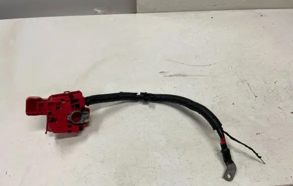 Ford Fiesta Positive cable (battery)