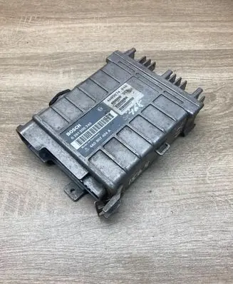 Audi A6 S6 C4 4A Engine control unit/module ECU 4A0907404A 0261200240