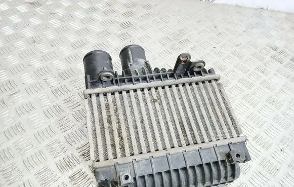 Toyota Avensis T250 Intercooler radiator