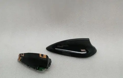 BMW M5 F90 Aerial antenna switch 8794262