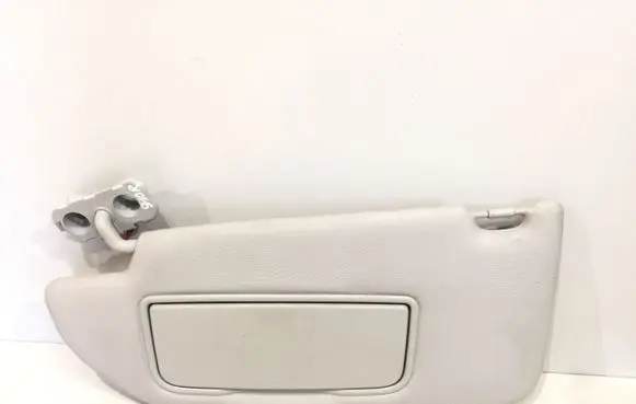 Volvo V70 Sun visor