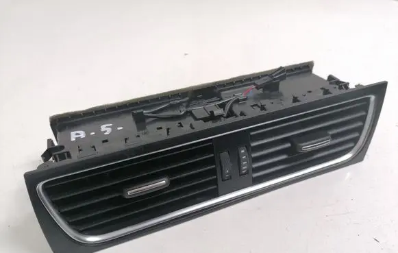 Audi A5 8T 8F Dash center air vent grill 8T2820951C