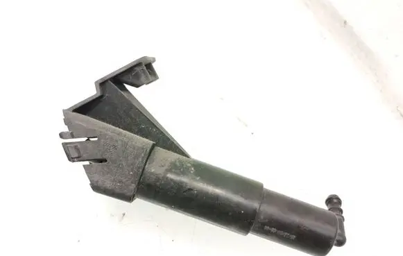 Toyota Avensis T270 Headlight washer spray nozzle 8520805030