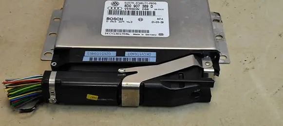Volkswagen PASSAT B5.5 ESP (stability system) control unit 8D0907389D 0265109463 DKCV13017286
