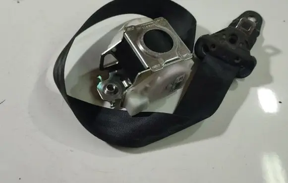 Citroen C4 I Picasso Rear seatbelt 501RB991TC