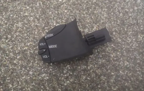 Ford Focus Sound control switch 98AB14K147AC
