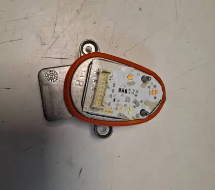 BMW X1 F48 F49 LED ballast control module 90156097